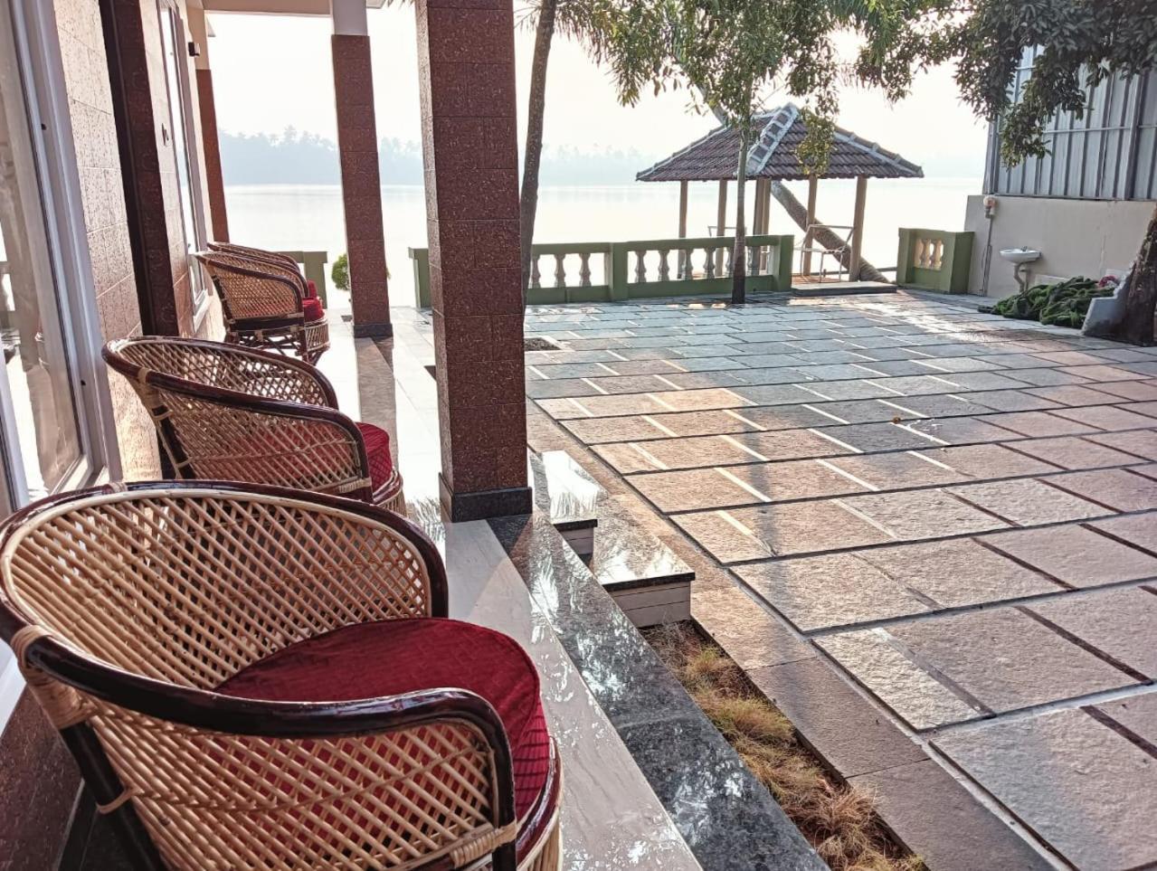 Sagar Beach Villas Home Stay Черай-Бич Экстерьер фото